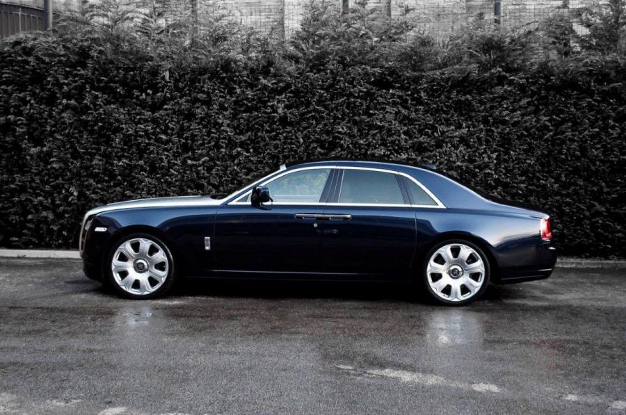  Rolls Royce Ghost by Project Kahn 2012 года  (фото 2 из 3)